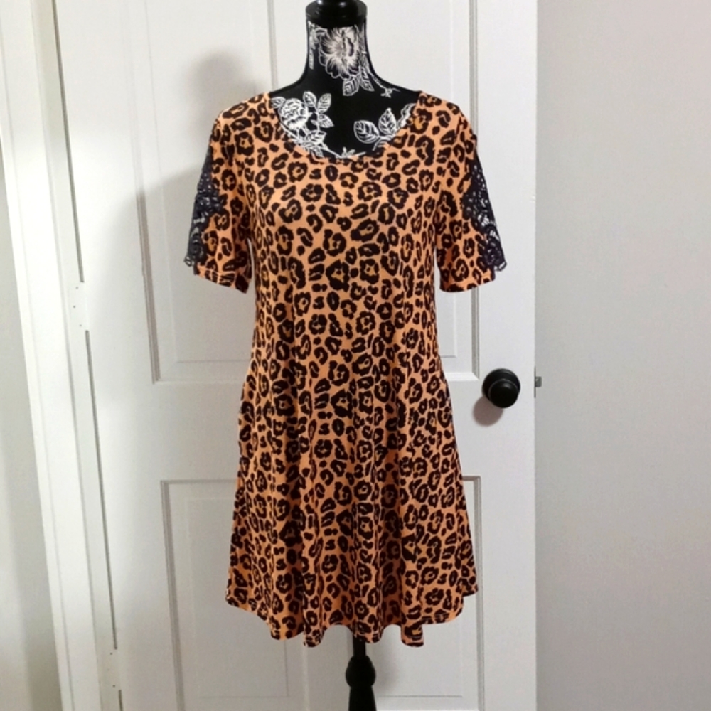 🐆Simply Southern🐆 - "Wild Laces" Leopard Print Stretch Dress